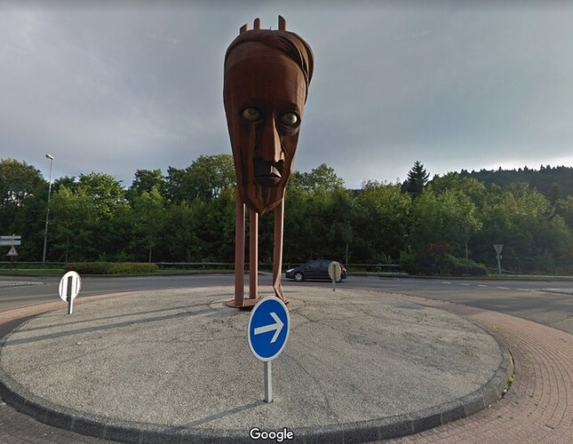 S1-c-est-le-rond-point-le-plus-moche-de-france-540110